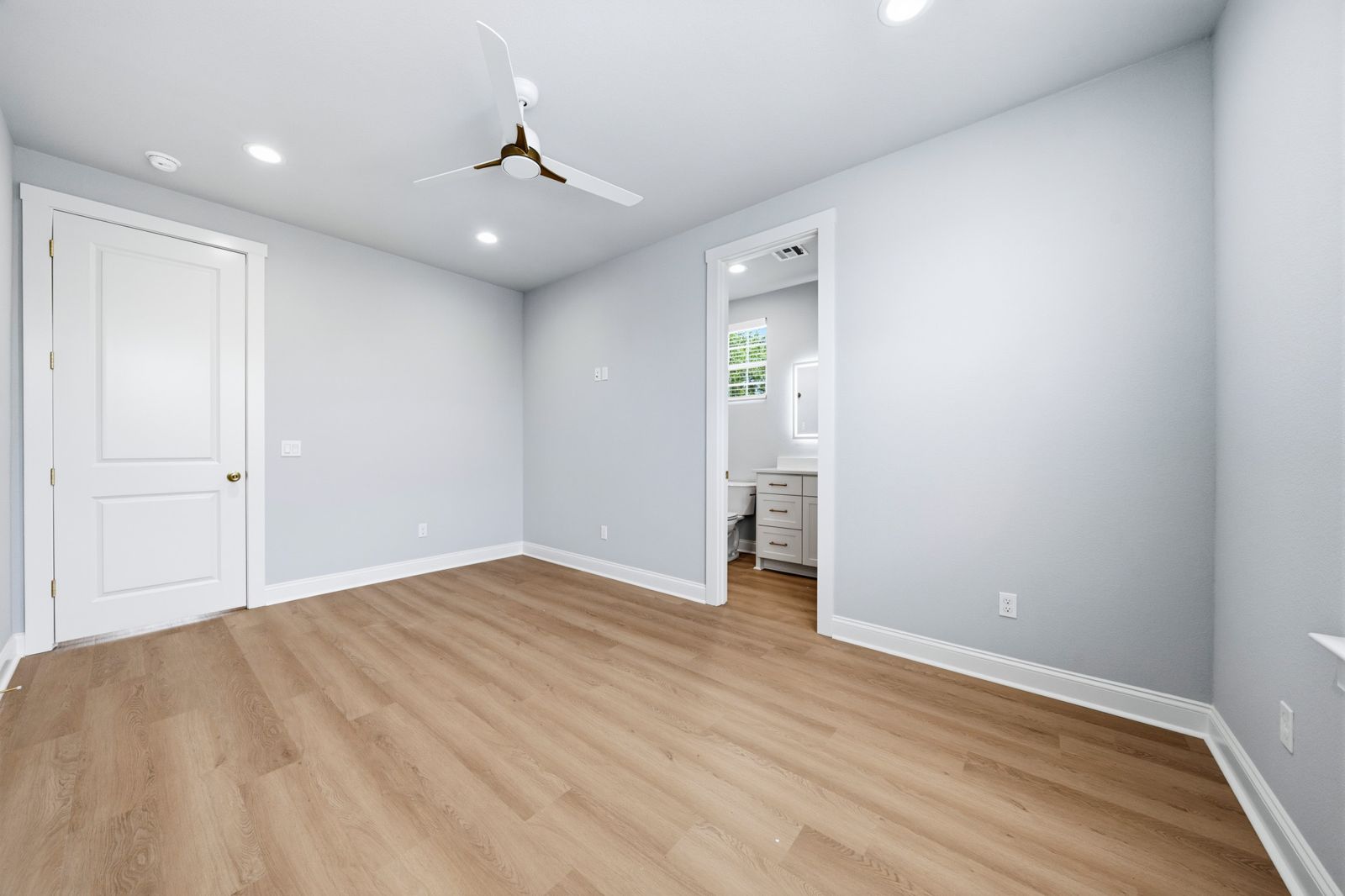 2120 S 4th St., Waco TX: photo 9 of 11