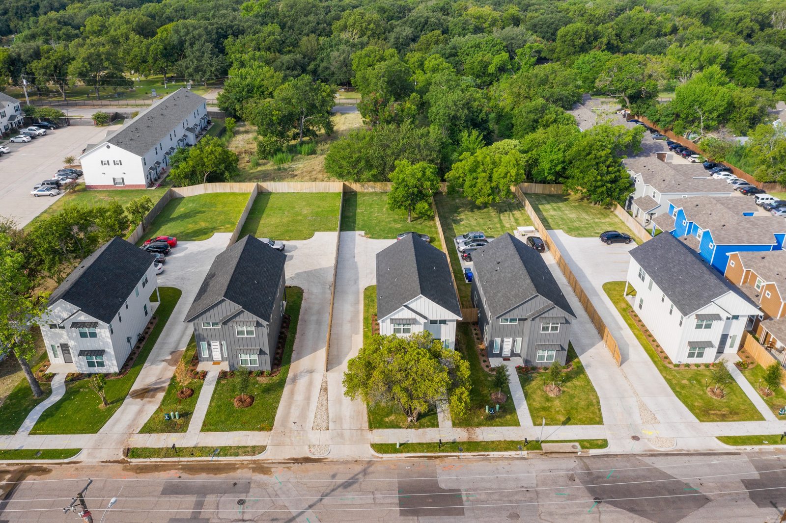 2311–2404 S 3rd St., Waco TX